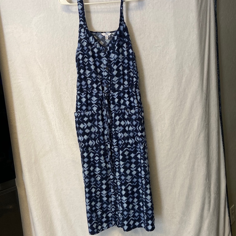 Sleeveless button front midi dress